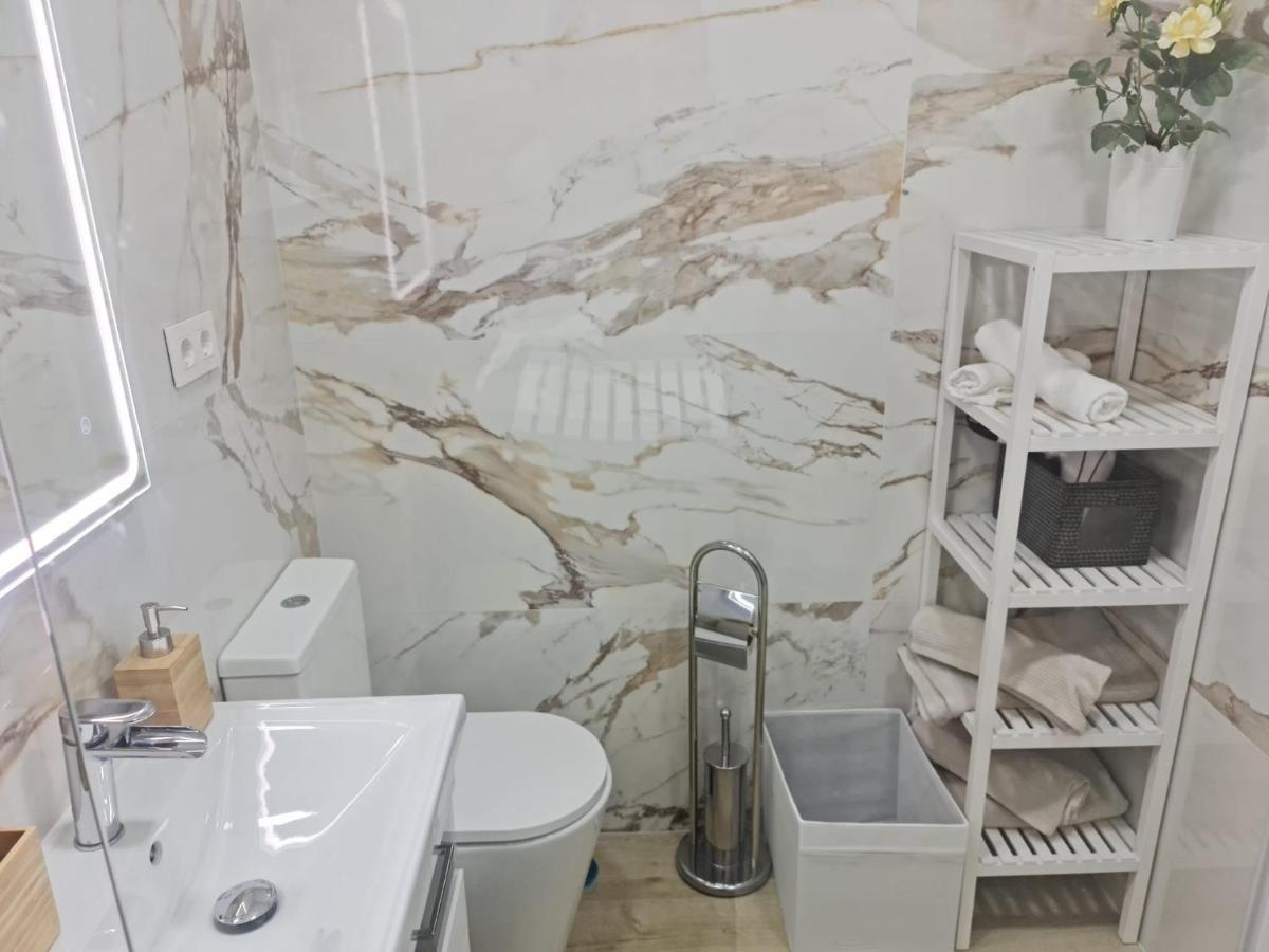 Apartamento Malaga Centro Bagian luar foto