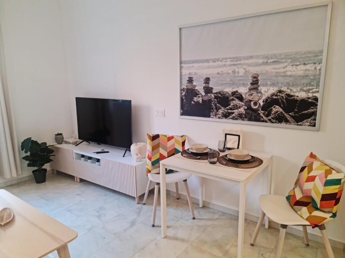 Apartamento Malaga Centro Bagian luar foto